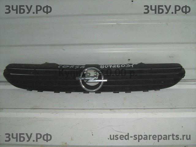 Opel Corsa C Решетка радиатора
