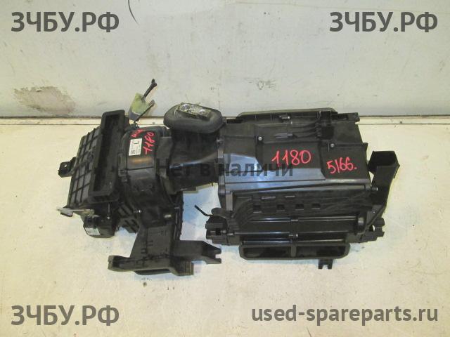Subaru Impreza 3 (G12) Корпус отопителя (корпус печки)