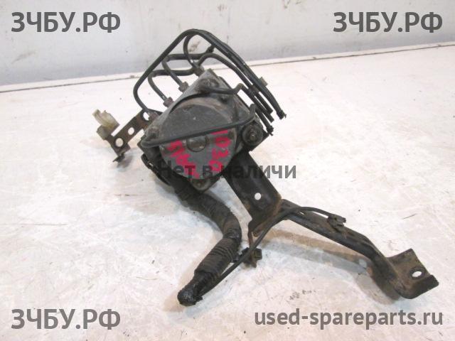 Subaru Impreza 3 (G12) Блок ABS (насос)