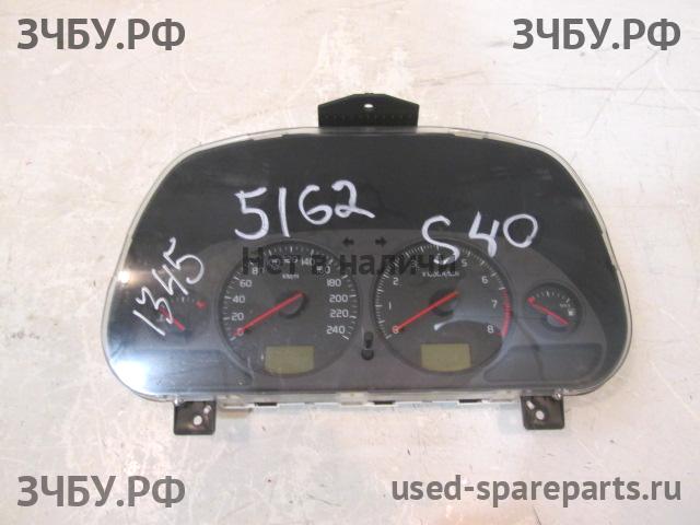 Volvo S40 (1) Панель приборов