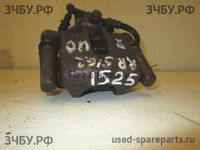 Volvo S40 (1) Суппорт задний правый (в сборе со скобой)