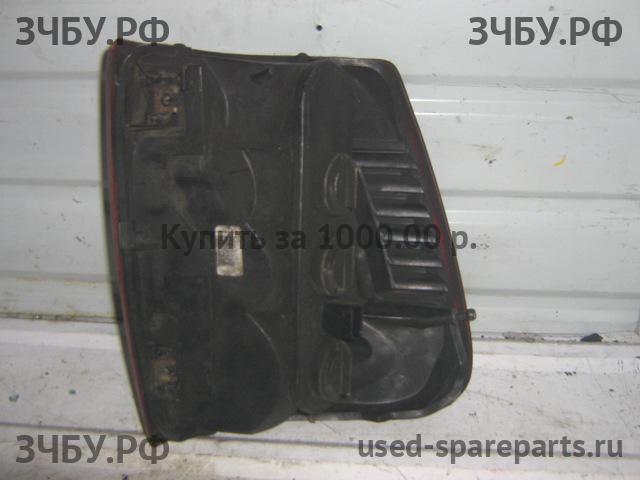 Jeep Grand Cherokee 2 Фонарь правый