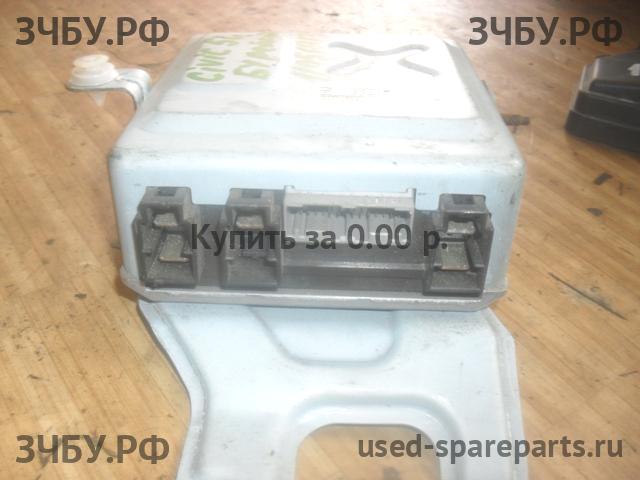 Honda Civic 8 (5D) Блок электронный