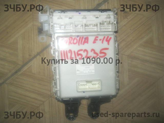 Toyota Corolla (E14 - E15) Блок предохранителей