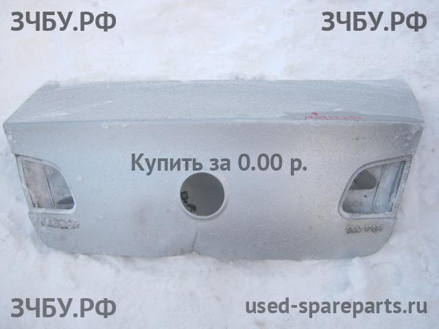 Volkswagen Passat B6 Крышка багажника