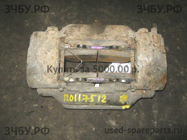 Hummer H-3 Суппорт передний правый (в сборе со скобой)