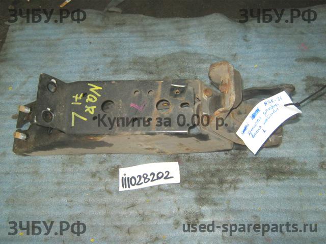 Isuzu NQR 71P Кронштейн