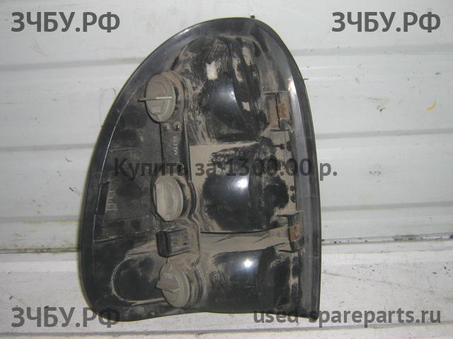 Chrysler Voyager/Caravan 3 Фонарь правый