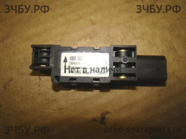 Volkswagen Touareg 1 Датчик удара AIR BAG (SRS)